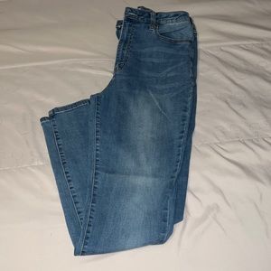 High waist jeans